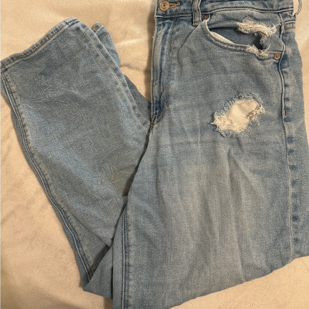 American Eagle Light wash jeans